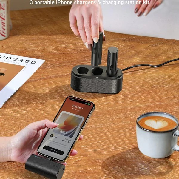 Asli Global Multi Link Connect Trio Mini Power Station With 2xusb-c & 1 Lightning Connector