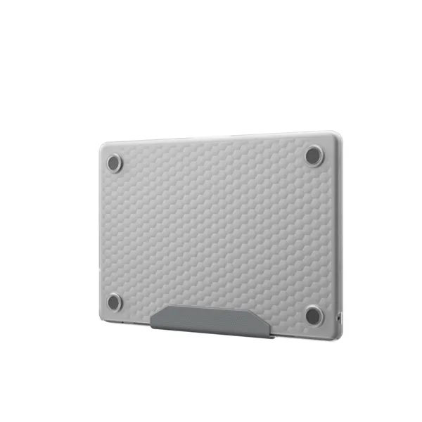 UAG_LT_APPLE_MACBOOK-AIR-2023-13_ESSENTIAL-ARMOR_ICE_STD_05-600x600-bc87582.webp