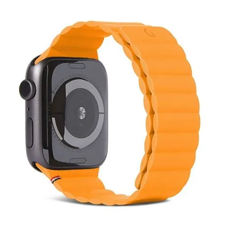[D23AWS45TSL3SAT] Decoded Apple Watch 49/45/44/42 mm  Series 1-8/SE/Ultra Silicone Magnet Traction Strap Lite (Apricot)