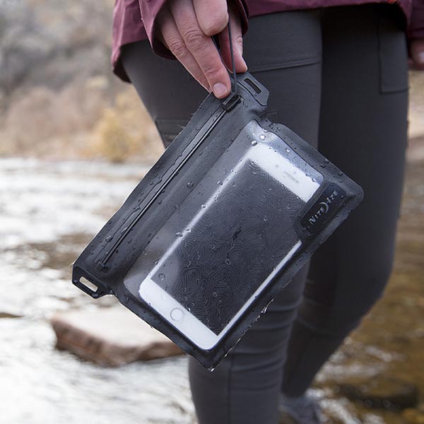 NiteIze RunOff® Waterproof Pocket